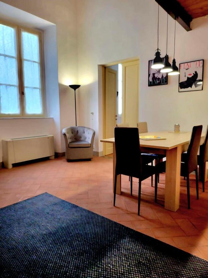 La Apartments: Convenient Sardinia & Corsica Base Apartment *