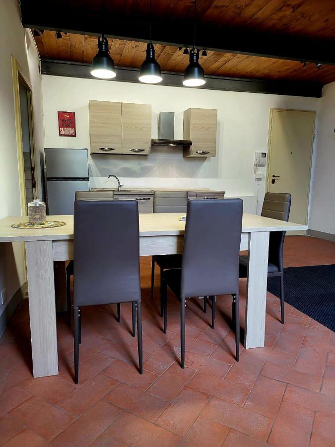 La Apartments: Convenient Sardinia & Corsica Base Apartment